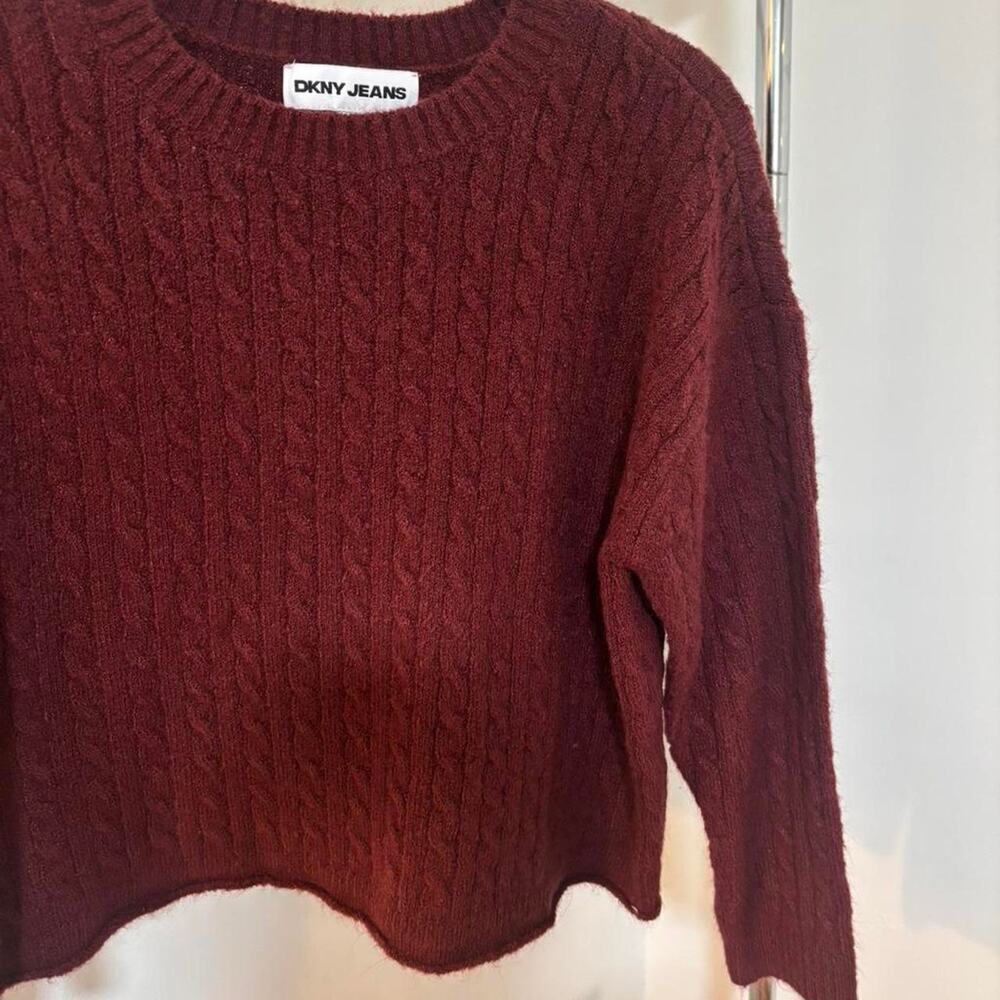 DKNY Jeans Burgundy Cable Knit Sweater Women Size M Knitwear Long Sleeve Cozy - Picture 3 of 6